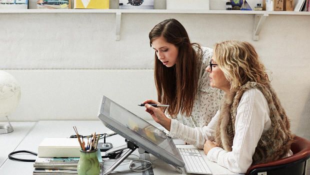 FastCoDesign's tweet image. The most important tech trend of 2017 buff.ly/2kAhRiW