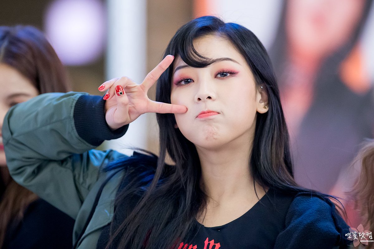 170203 여의도 팬싸인회 #CLC #승연 (<a href="/CUBECLC/">CLC·씨엘씨</a> ) 
#씨엘씨 #장승연 #CRYSTYLE #도깨비
19961106.com/110