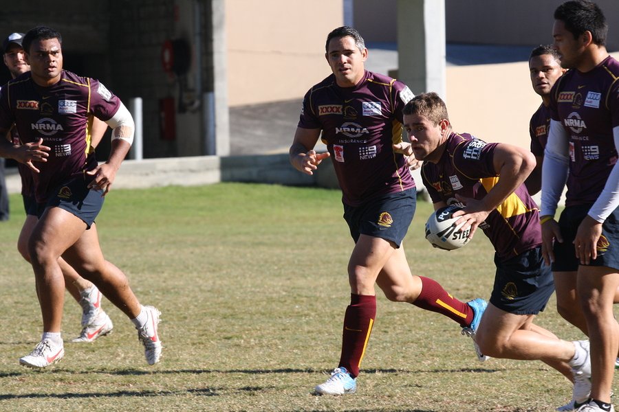 7 lessons that rugby can teach relationship marketing - Train together is.gd/6t45Kf