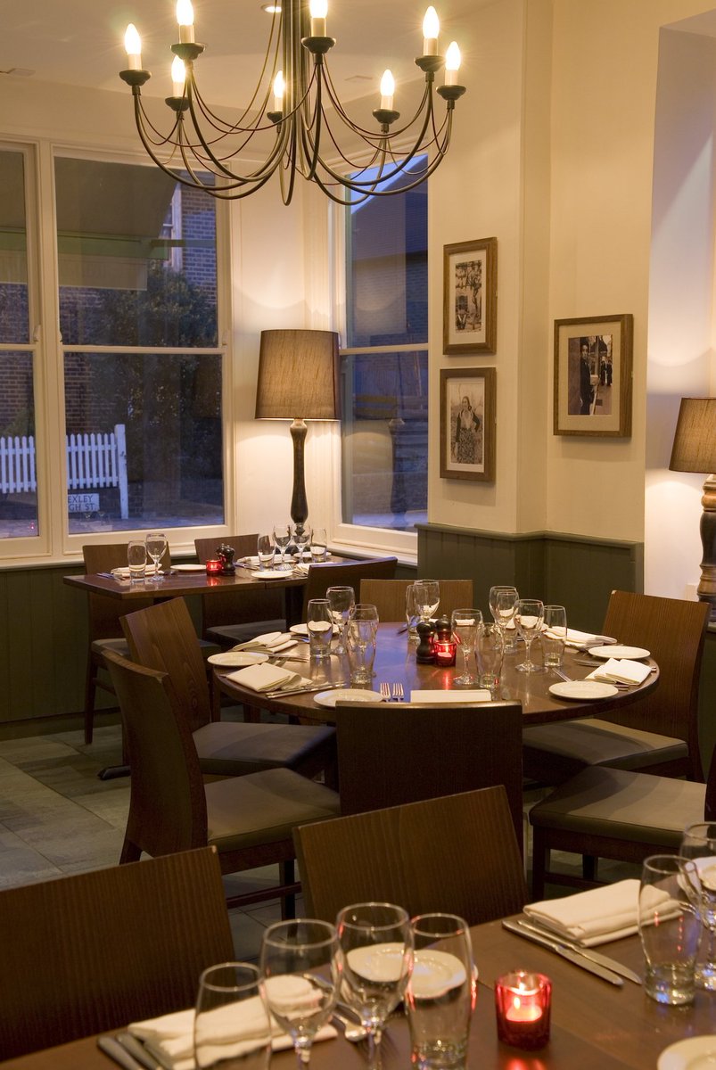 Spoil your #Valentine on 14/2 with <a href="/Ferraris_Bexley/">Ferrari's</a>’s romantic #ValentinesDay menu, £29.95 per person; bit.ly/lovebexleytwee… #lovebexley