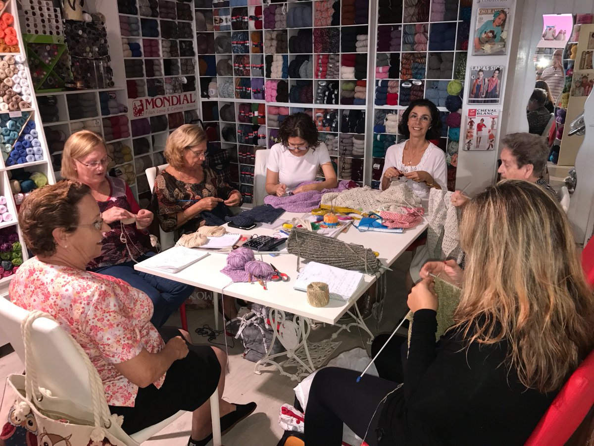 PatchworkAmelia's tweet photo. 2200 TELAS PATCHWORK EN VENTA ONLINE MERCERIA CREATIVA #patchwork #telaspatchwork #merceria telf.971250635 https://t.co/kfNeTmKNLC https://t.co/tM4idHMcWR