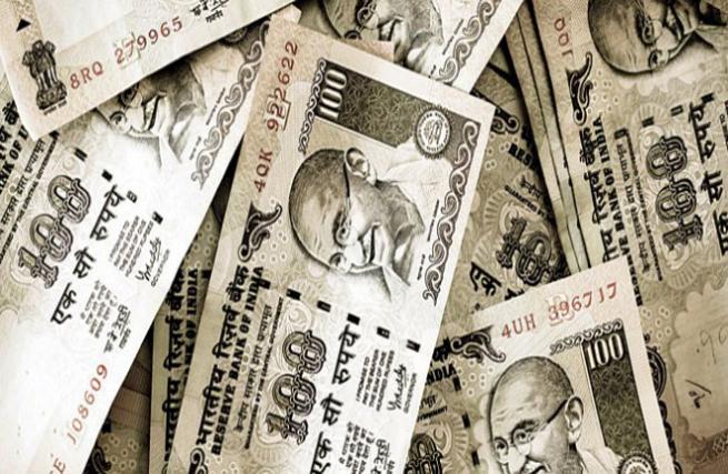 SaritaMagazine's tweet photo. अब आएगा 100 रुपए का नया नोट
https://t.co/p4WdRDvtHm
#rs100note #business #rbi https://t.co/yaqyX29AKM