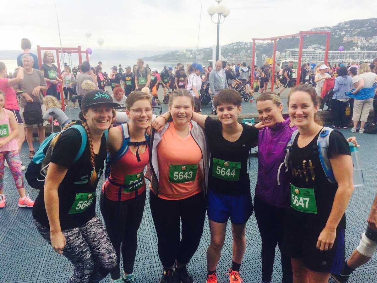 Shifting our bodies @CignaRTB 🏃🏽‍♀️ Great way to start the day!