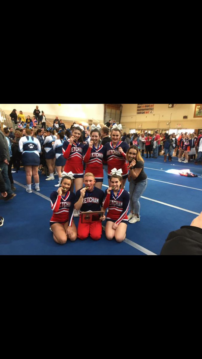 Ketcham Cheer Alumni tweet media