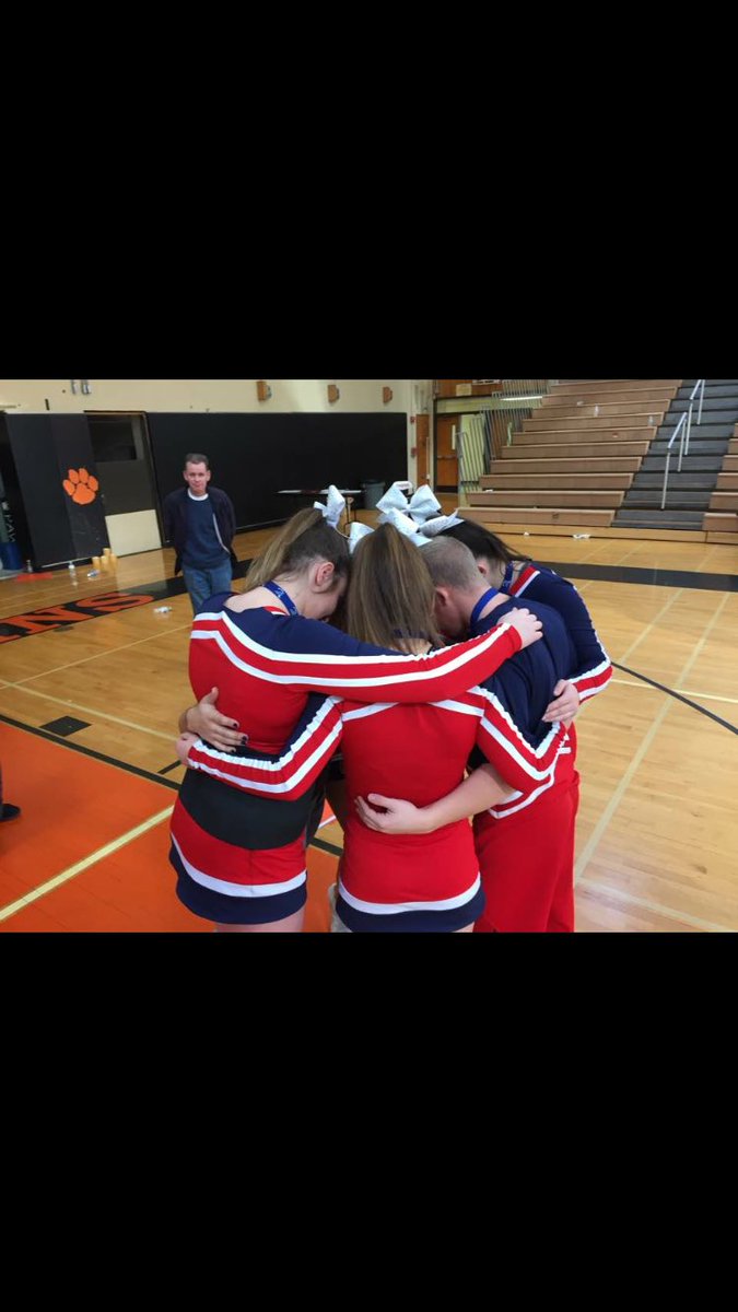 Ketcham Cheer Alumni tweet media
