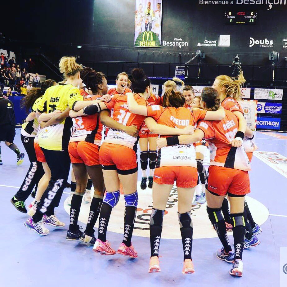 MNunez_88's tweet image. Victoire 25-29!!! 🎉💪🙌🤾🏻‍♀️
Con trabajo por hacer pero en el buen camino! #fièredemonéquipe #7desuite #esbf
📷Créatif Photo