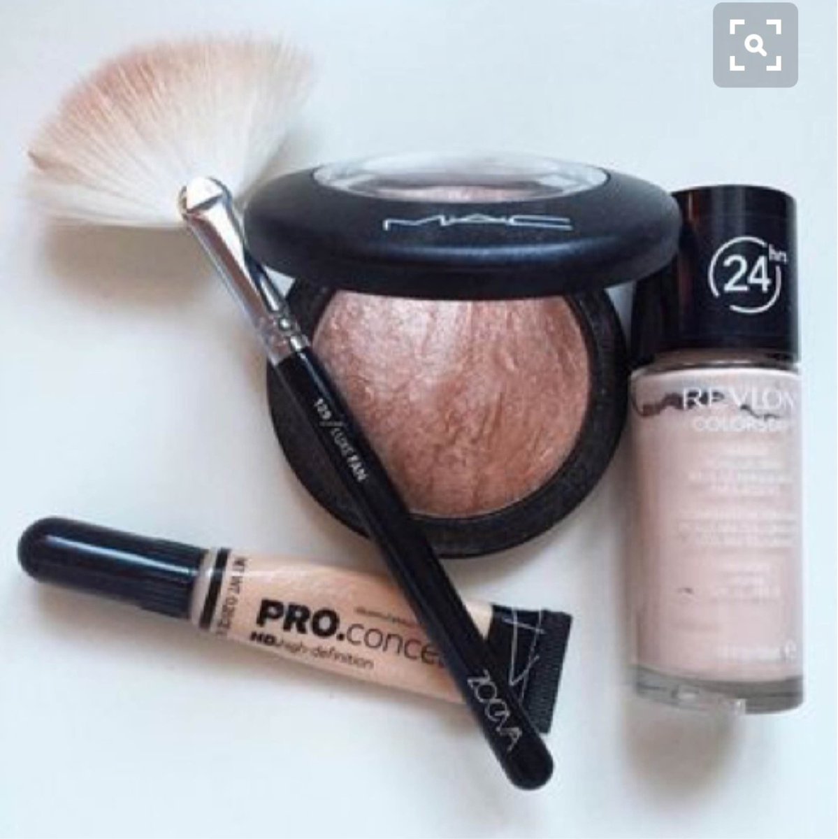 MACDistributor's tweet photo. 📌MAC ✦⊱Make pack😍✦✨❤️
📌Comment Your Views👇🏻
.
📌LIKE and SHARE this post Now💄
✨#MacDistributor #MACProducts https://t.co/EJQJFqRe4K