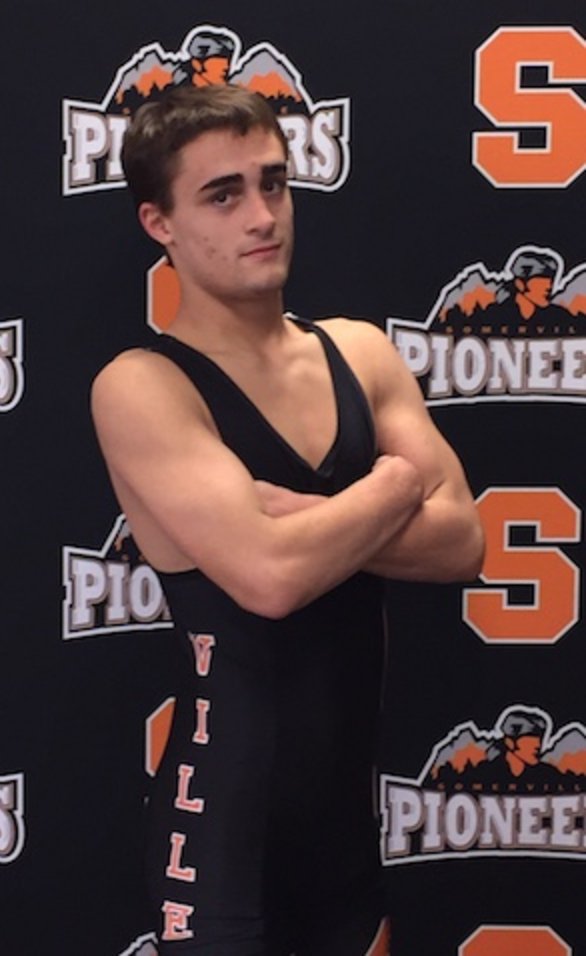 KTFraney's tweet photo. 132 lbs. Tyler Leeds with a 3-1 win over Jefferson Jean-Paul moves on to the finals to face Andrew Gapas (N. Hunterdon) #RegionQualifier https://t.co/XOxTfuYCIL