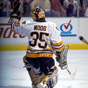 lanci53's tweet photo. Today is Andy Moog's birthday! #ThatMaskTho https://t.co/Wp0hdMEX3I
