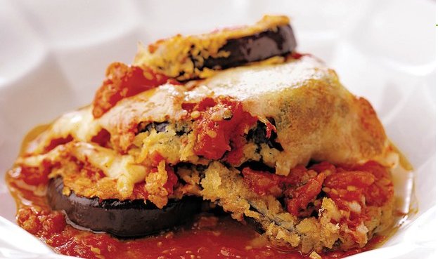 ParmesanAus's tweet photo. If you are looking for an easy #recipesuggestion, try this Eggplant #ParmigianoReggiano to tickle your tastebuds. https://t.co/HrXDIpj38G https://t.co/3iN36MyWL2