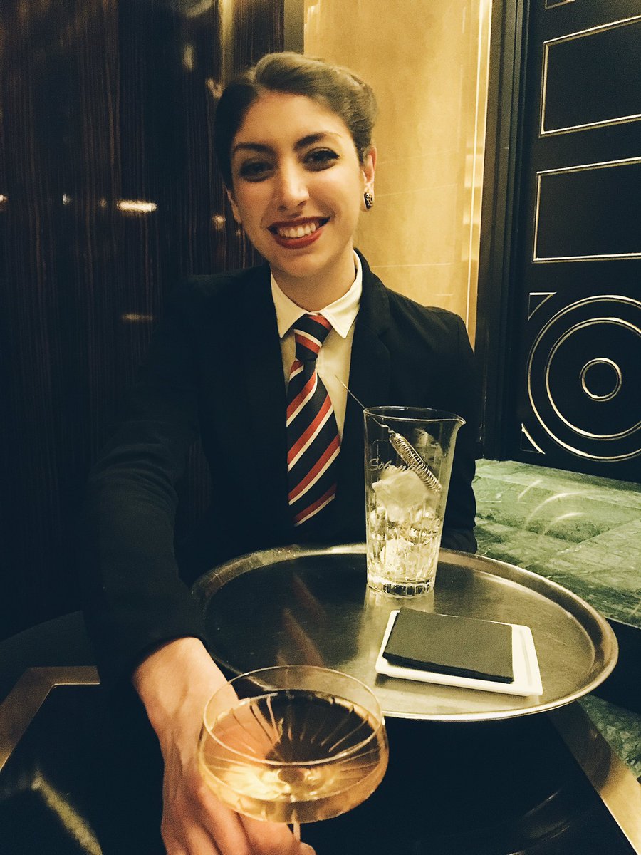 Disfrutamos en <a href="/solange_cb/">Solange Cocktails</a> de un cóctel con <a href="/johnniewalker_/">Johnnie Walker</a> y @TaliskerWhisky creado por <a href="/AdrianaChia_/">Adriana Chia</a> ganadora de <a href="/WorldClassSpain/">World Class España</a> 2016 😋