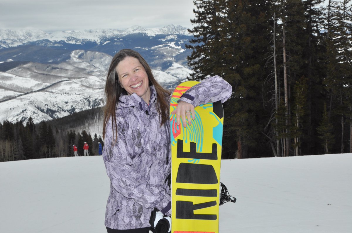 SharonLHeck's tweet photo. Had a great time @beavercreekmtn with @Chuck_Heck! I finished the season with 103,779 #verticalfeet in just 5 days on the mountain. 🏂 https://t.co/XFXB0NLG0E