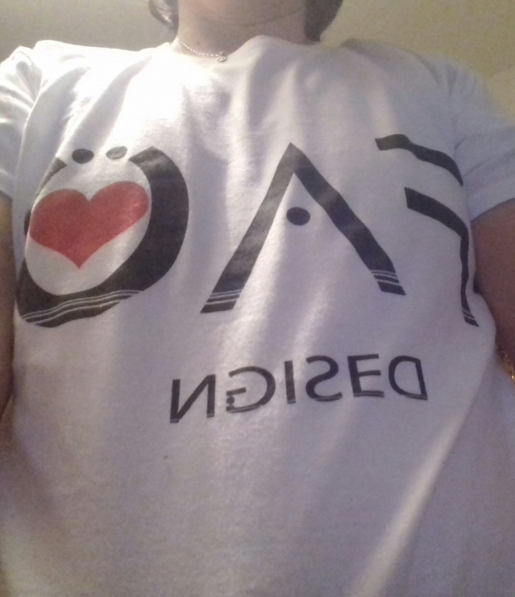 fabio_ingrassia's tweet photo. Grazie @silviagurioli71 <3
#loveyou #magliettafao #faodesign https://t.co/G6zVlpqEVy