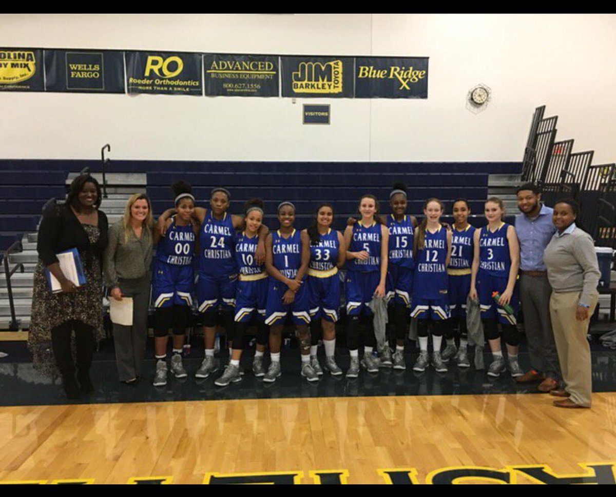 CoachRaleyRoss's tweet photo. AYYYYYE!! MY CREW IS HEADING TO THE FINAL FOUR!!! LETS GOOOOO!!! #BLEEDBLUE #WOAHS #LASERFOCUS https://t.co/b58DH9MPW5