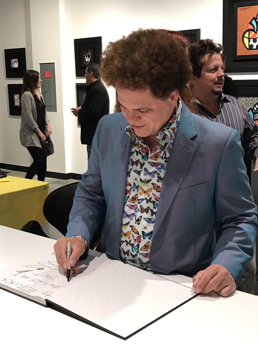 Lisa Russell (@russellfineart) on Twitter photo Meet world renowned pop artist <a href="/romerobrittoart/">Romero Britto</a> tonight from 6-9! Free and open to the public @TWC #atx <a href="/VisitAustinTX/">Austin Texas</a> <a href="/KUT/">KUT Austin</a> Meet world renowned pop artist <a href="/romerobrittoart/">Romero Britto</a> tonight from 6-9! Free and open to the public @TWC #atx <a href="/VisitAustinTX/">Austin Texas</a> <a href="/KUT/">KUT Austin</a>