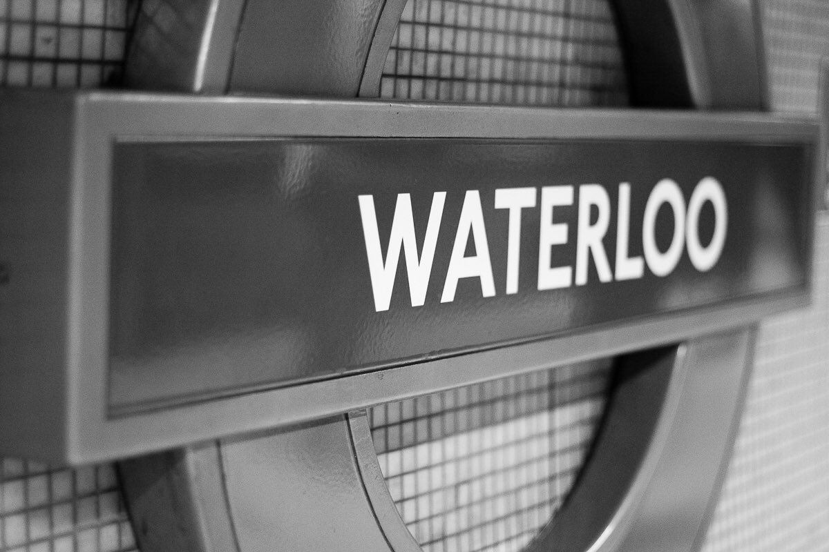 bppictures_uk's tweet photo. #onmywaytowork #blackandwhitephotography #tubephotography https://t.co/2jL1LScDsA