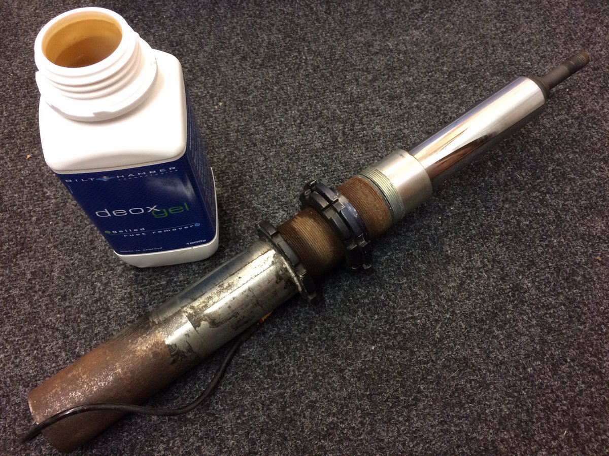 PookyD81's tweet photo. Damper refurb: cleaned, plated, rebuilt, new seals, strut bearings, spring seats. All for 20% of cost of new dampers @bilstein_uk https://t.co/gbpUv44jBs