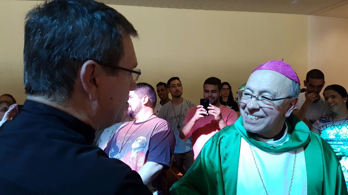 PadreAlberto_'s tweet photo. Festa do Jubileu de Ouro da RCC #DuquensteWeekend #SouRCC #SomosRCC #RCC50anos https://t.co/dKed7WfcVr
