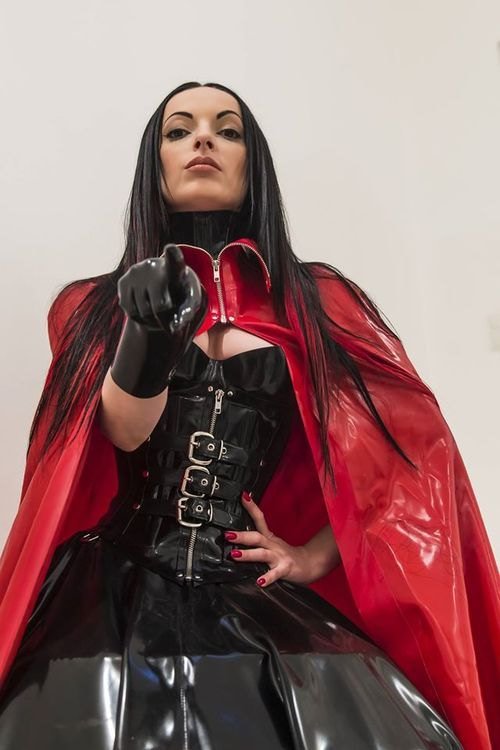 DominaDomain's tweet photo. @DivaNovaCologne 
https://t.co/fRp9XiwpPU

Fetish Model. Mistress. Goddess. https://t.co/TJi43ws6Lj