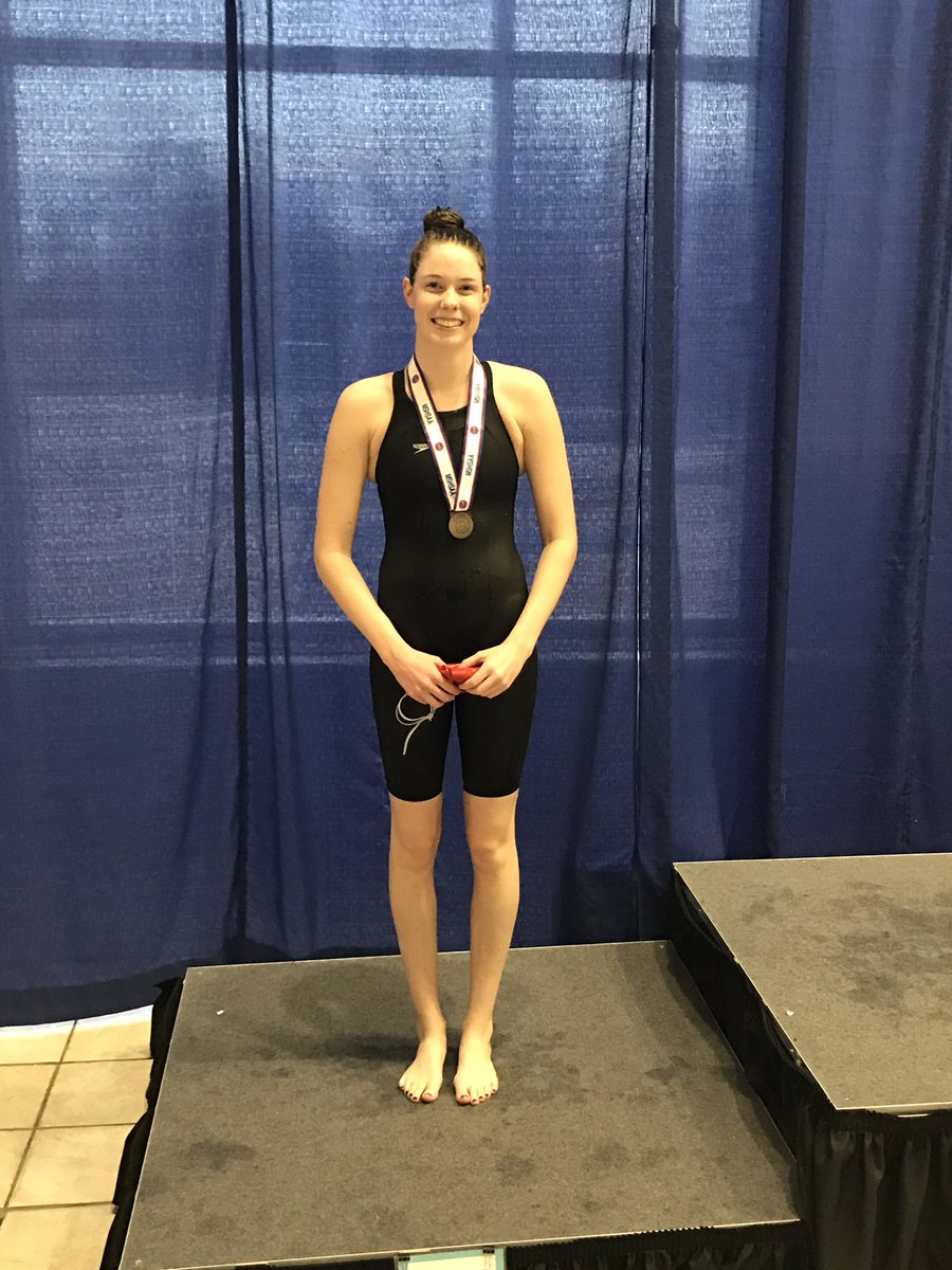 In the 100 breast Erin Kelly finishes 7th with a time of 1:07.28!!!
