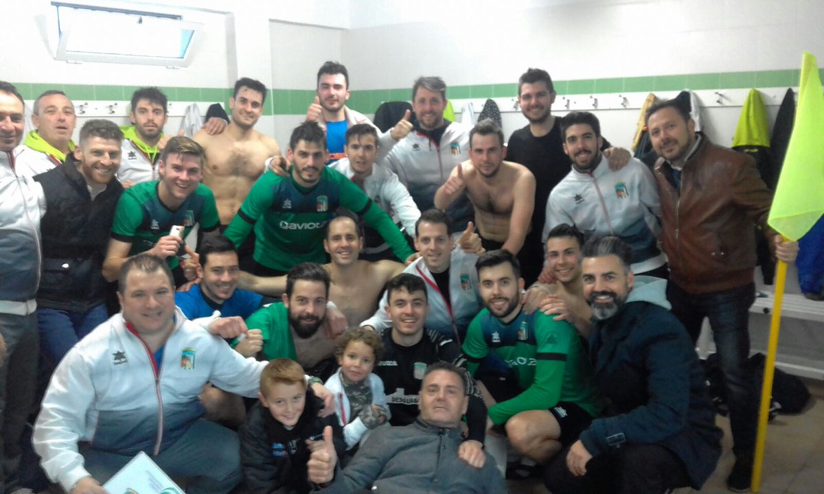 <a href="/angelcapa7/">Angel Capa</a> <a href="/juanjjbc/">JUANJO</a> <a href="/RickyLillo/">Ricardo Lillo</a> @_salva_90 <a href="/ines22perez/">Inés Pérez</a> <a href="/tosky46/">manolo alarcon</a> <a href="/tomasgildiaz/">Tomás Gil</a> <a href="/NavarroAmat/">Jesús Navarro Amat</a> <a href="/minguezjg/">Minguez</a> <a href="/tario1988/">Juan Antonio Palao</a> <a href="/Alarcon_7_/">J.Alberto Alarcón</a> <a href="/ivan8rico/">IvAN~R</a>