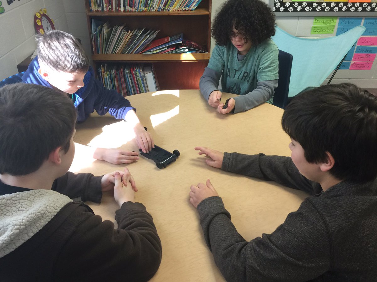 LindsayDuncanFC's tweet image. Exploring magnetism in 4th grade by building cars and using magnets to make them move #deltasciencekit @EdwardBestFCS #learnthroughdoing