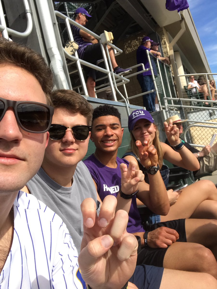 lcbeas35's tweet photo. Section 109 Row H Seat 12 #LuptonMagic https://t.co/dgXW4zypEb
