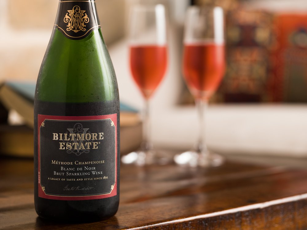 Celebrate #NationalDrinkWineDay with our #Biltmore Estate Sparkling Blanc de Noir! biltmo.re/5fpfu  #BiltmoreWine