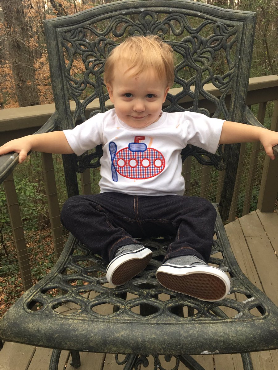 cara_overton's tweet photo. M2 #UMedtech #umcontentblock scavenger hunt photo finish. #lovemybaby #hesthecutest https://t.co/QdgskFuagM