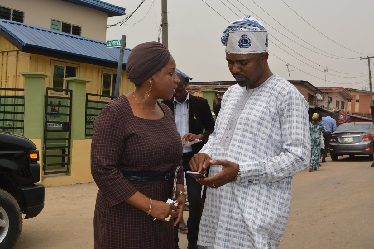 IkejaLocalGovt's tweet photo. Lagos Assembly  Health Committee Chairman Hon.Olulade, paid a working Visit to the Newly renovated Onilekere PH C...#IKJlagos. https://t.co/s45uMTG2eh