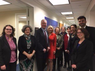 UMDCASL's tweet image. Great meeting Sen @ChrisVanHollen! UMD and CASL represent at Language Advocacy Day in Annapolis #languageaction