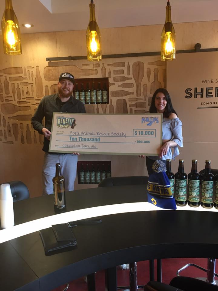 FurRSQ's tweet image. What a great afternoon! Here's some pictures that captured the magic at @BeerBlast to celebrate the amazing @phillipsbeer #BenefitBrew!