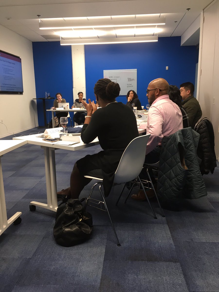 geniusatlanta's tweet photo. Great feedback and offer of introduction from @viewfromCU during #febgenius #houseofgeniusatl at the beautiful venue @ATLGathers https://t.co/HZTqjL1OWp