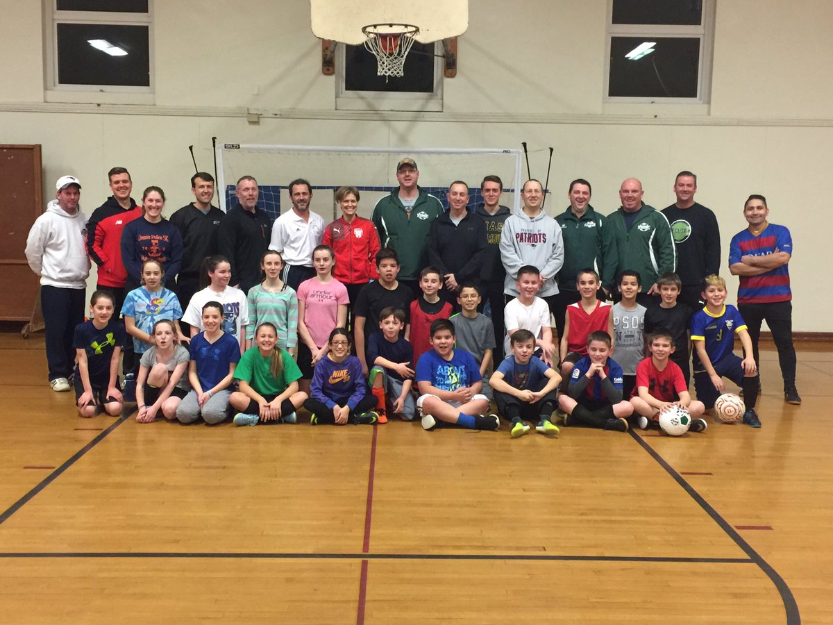 MAYouthSoccer's tweet image. Last night of 5 on the Cape for the @ussoccer_coach E license course in Yarmouth/Dennis! What a great soccer community! @MAYouthSoccer