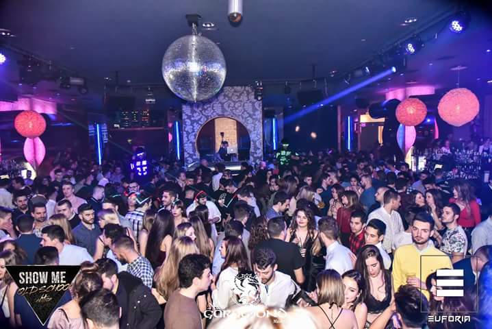 AlbertoEl7's tweet photo. 🌟#Discoteca #NewGaramond🌟
Chicas #Gratis hasta las 3:00
Chicos 1x10 o 2x17
#Lista de Alberto Sánchez
Info 699720434
#DiscotecasGratis https://t.co/ZIBEz7Gtae