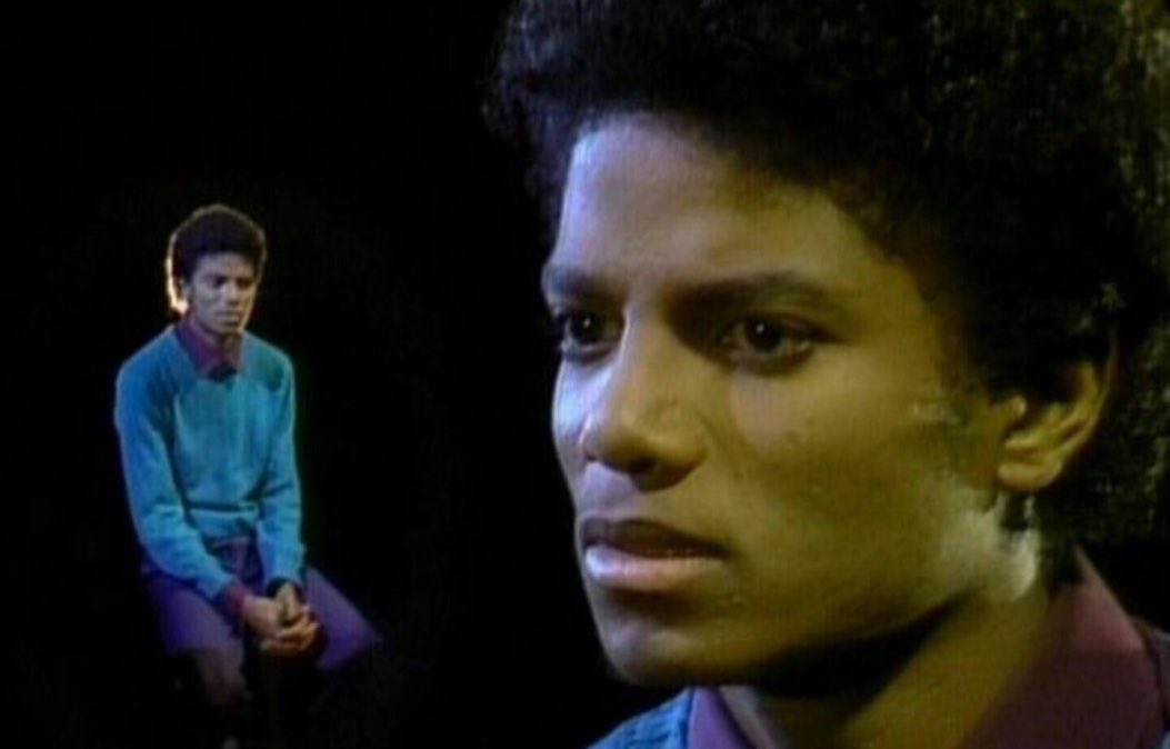 WorIdStarComedy's tweet photo. netflix: are you still there
me: am i https://t.co/lfYOFCHJWg