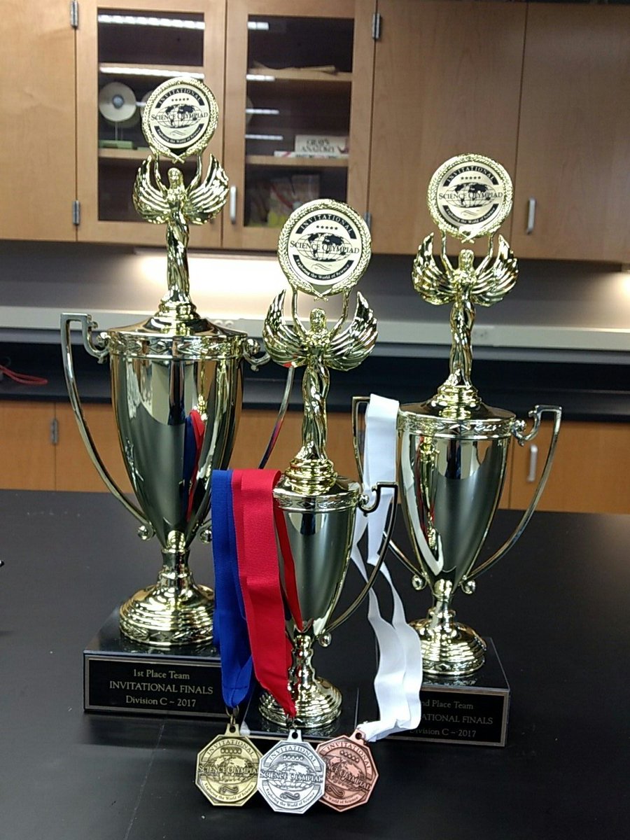 KliewerScience's tweet photo. There are awards to be won tomorrow at the #patriotscioly Go #ACScience https://t.co/NbGhoXimo2