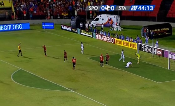 Cassito_Z's tweet photo. O contraponto à arquibancada vazia...
A audiência do #PE2016 foi de 700 mil pessoas: https://t.co/RkpYGtK6II
E alcançou até 1,1 milhão... https://t.co/bTWX40jAtV