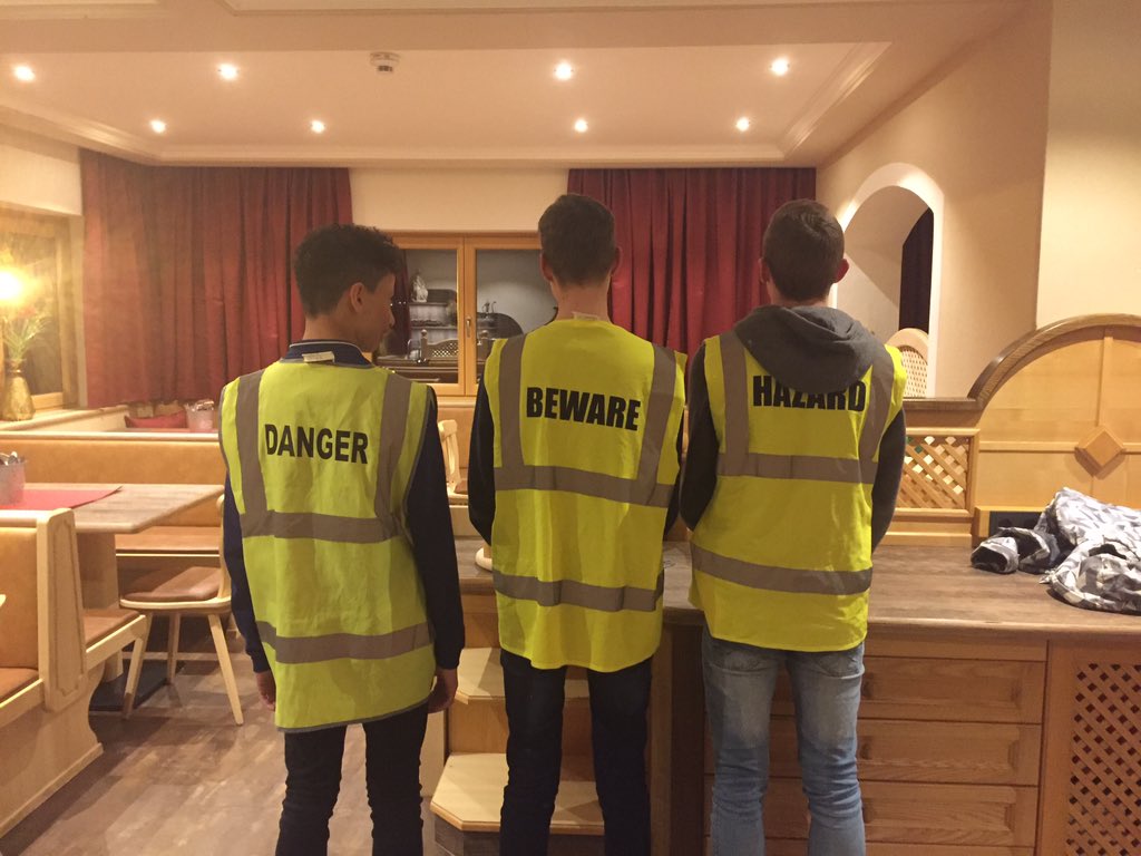 ChelmerValleyPE's tweet photo. Our fifth winners of 'Clowns of the Day' are Kane, Charlie &amp; Owen! #fromtheoff #doublewinner #straightred @ChelmerValleyHS https://t.co/EgLlyfSD6j