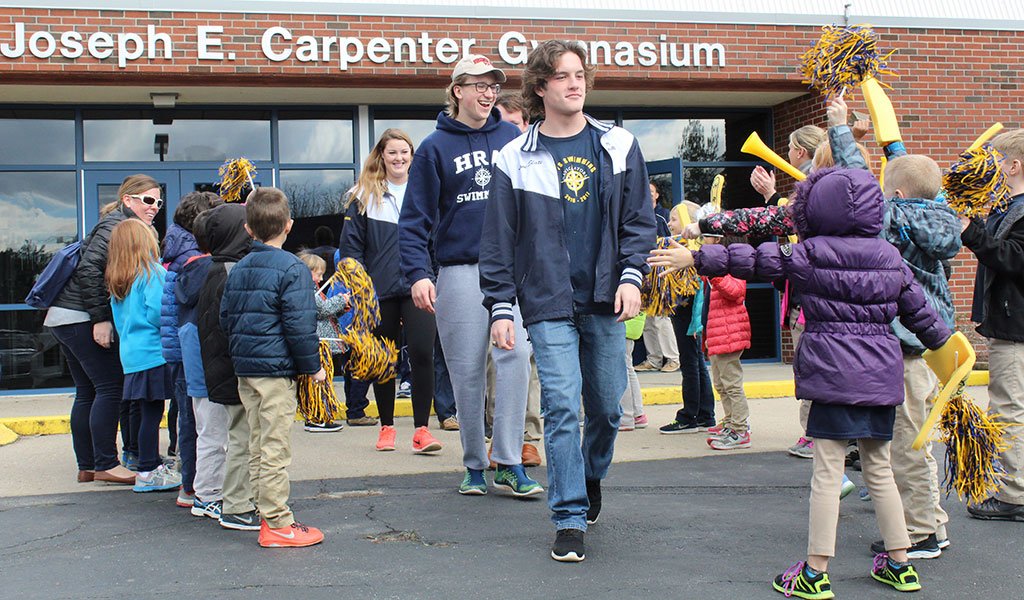 HRANavigator's tweet photo. HRA’s young Navigators cheered on the swim team as they left for the state meet this morning! Go Navigators! https://t.co/AQp9Jss3H5