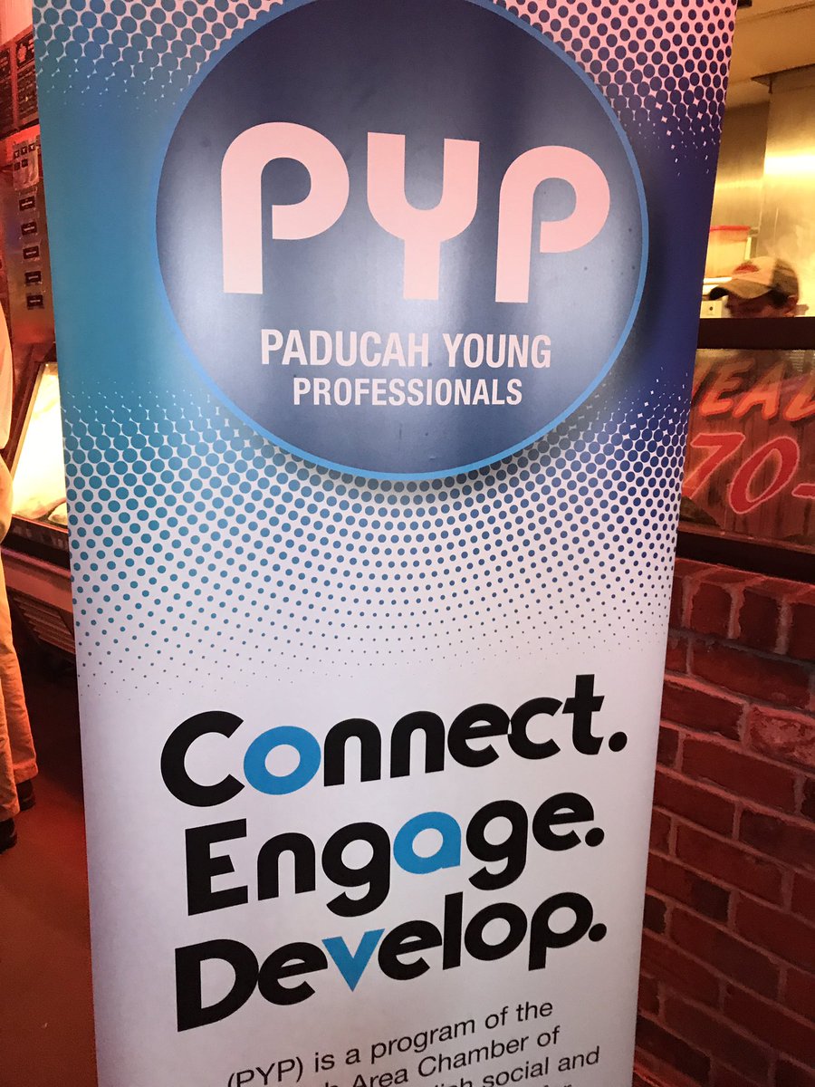 RygreDM's tweet image. Great lunch and #networking today with #Paducah Young Professionals hosted by @texasroadhouse. #SEO #paducahmarketing