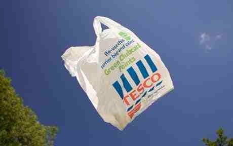 VEGANIMAL's tweet photo. Hi @Tesco ,wondering if your plastic carrier bags contain animal fats? #saynotoplasticbags #Vegan https://t.co/XL944kqqbQ