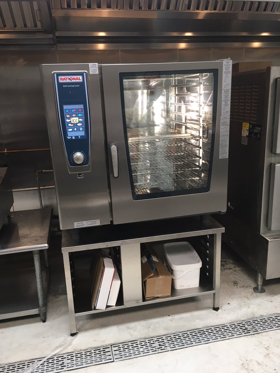 AKMrepair's tweet photo. New #Rational we installed today! What a beauty! #AKM #installation #commercialkitchen #cfesacertified https://t.co/G5tcLxFbIi