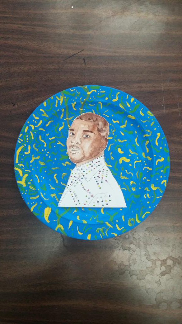 pamelabussey's tweet photo. @kehindewileyart 2 of my HS students designed a dinner plate in your honour-inspired by Judy Chicago's Dinner Party https://t.co/mqt2S42hBm