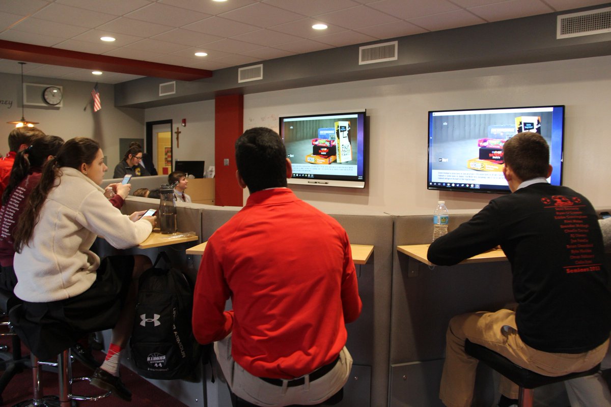 Marist Hs Chicago Mike Bilder 94 Ceo Of Jackboxgames Shared His Business Expertise W Idea Classes Today Students Valued His Story The Chance To Play T Co V9sqnkbjan