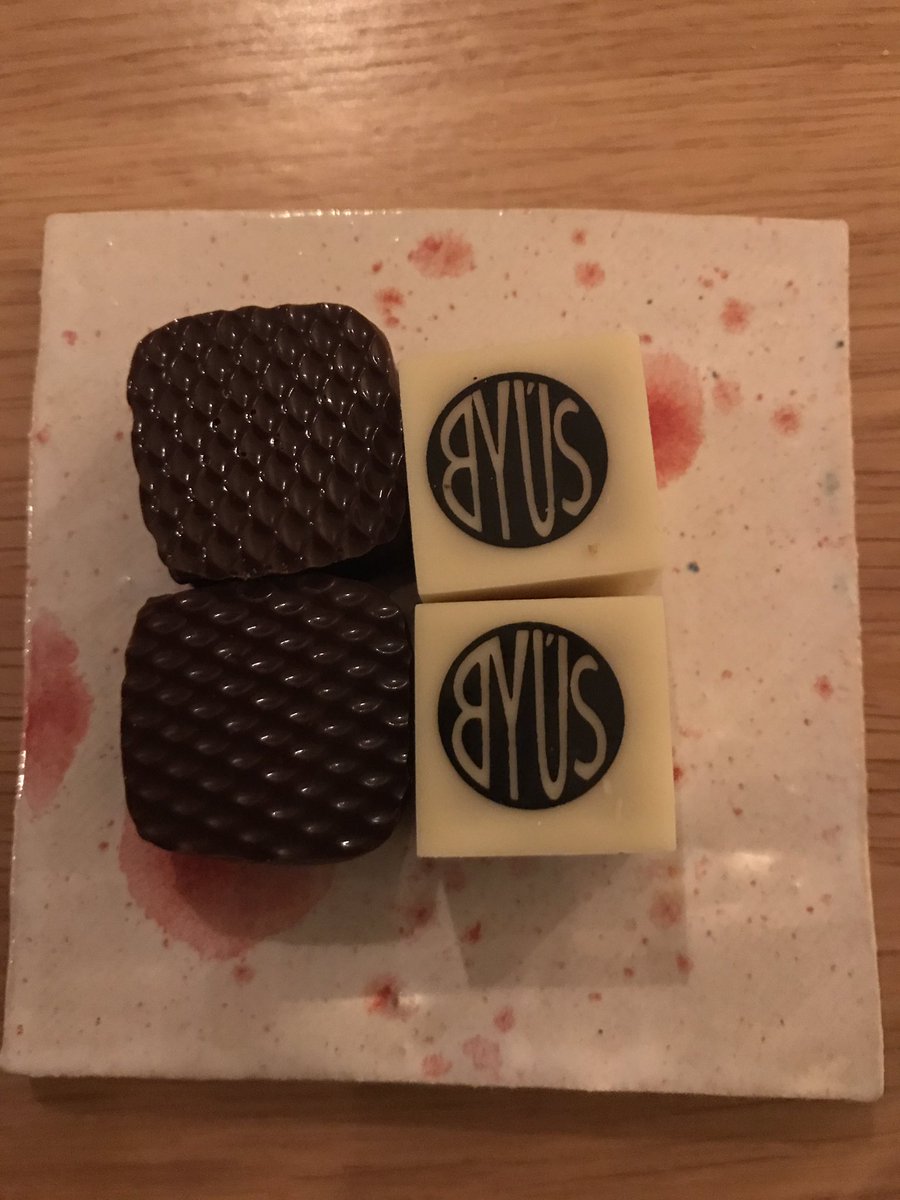 Lekker eten bij <a href="/restaurantbyus/">Restaurant BY ÚS</a> afscheid collega's uit #Estonia #noprobleminleeuwarden
