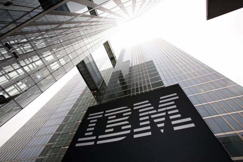 IoTNewsletter's tweet photo. #ibmwatson IBM Watson opens $200 million IoT headquarters in Munich https://t.co/whBWVeKjuc via @IBM #Companies https://t.co/GtCR3fEcIl