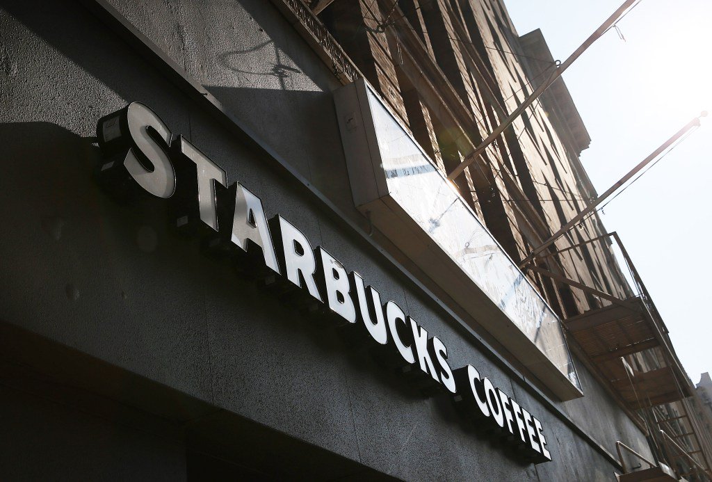 Coffee and Gelato... A Match Made In Heaven! divasdayoutlasvegas.com/starbucks-will…