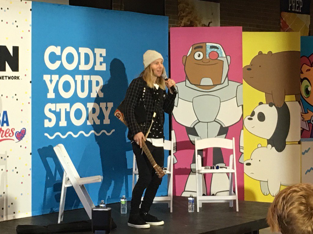 geoff9cow's tweet image. #CodeYourStory #NBAAllStar @cartoonnetwork @GregCipes rocked the house!