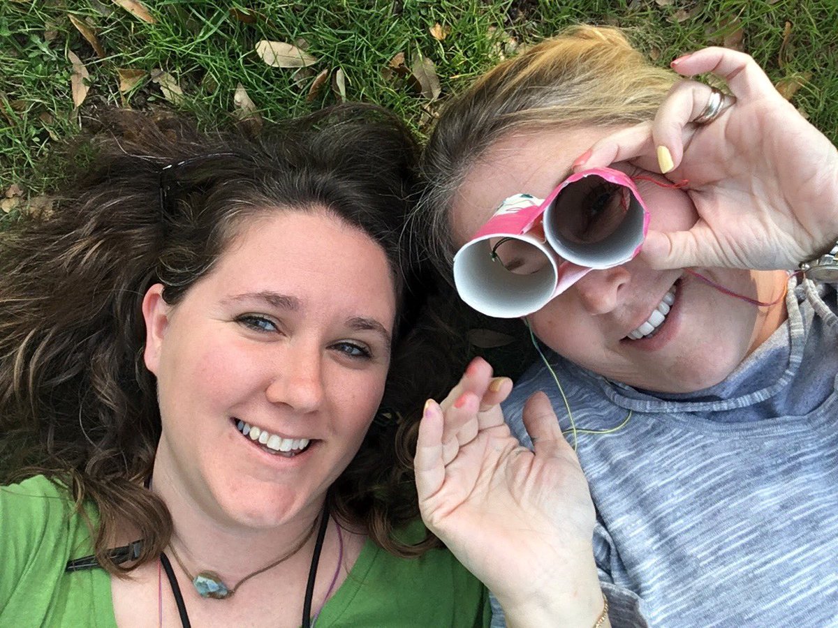PollenPathCher's tweet photo. BRIT educators are zooming in! Thanks for getting us out for some nature play @DallasZoo at #IseaTX2017 https://t.co/PRLkBbf1tu